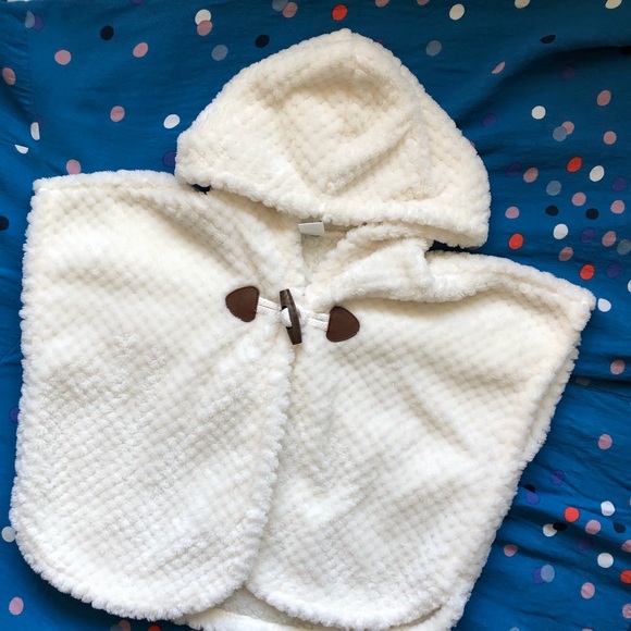 Cute Baby Soft Hooded Cape with Front Toggle Closure - Picture 2 of 7